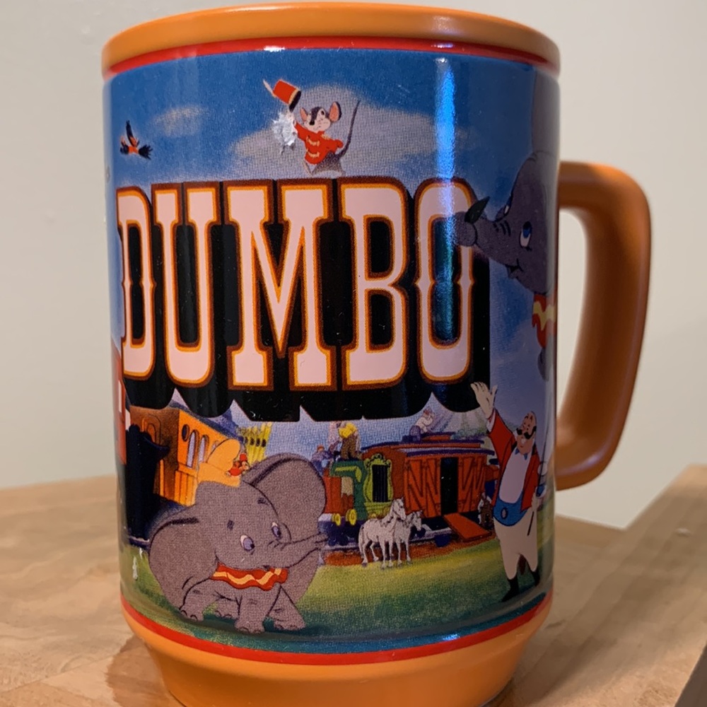 NEW DUMBO COFFEE TEA CUP MUG